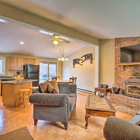 Quiet Catskills Getaway With Deck And Mtn Views New Kingston Ngoại thất bức ảnh