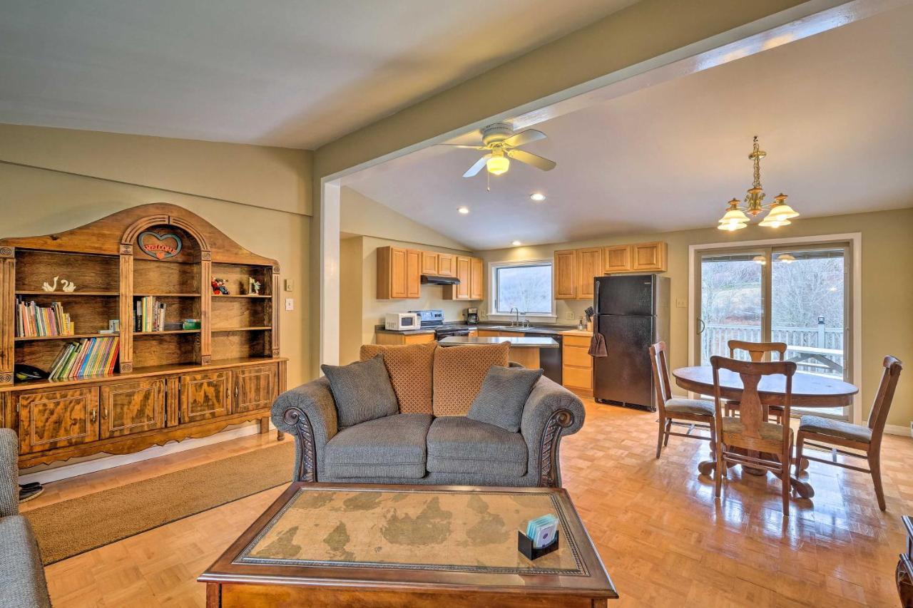 Quiet Catskills Getaway With Deck And Mtn Views New Kingston Ngoại thất bức ảnh