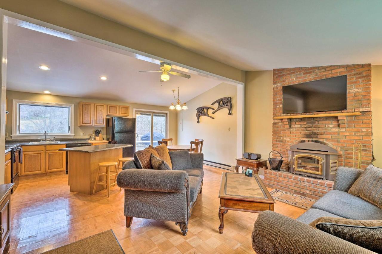 Quiet Catskills Getaway With Deck And Mtn Views New Kingston Ngoại thất bức ảnh